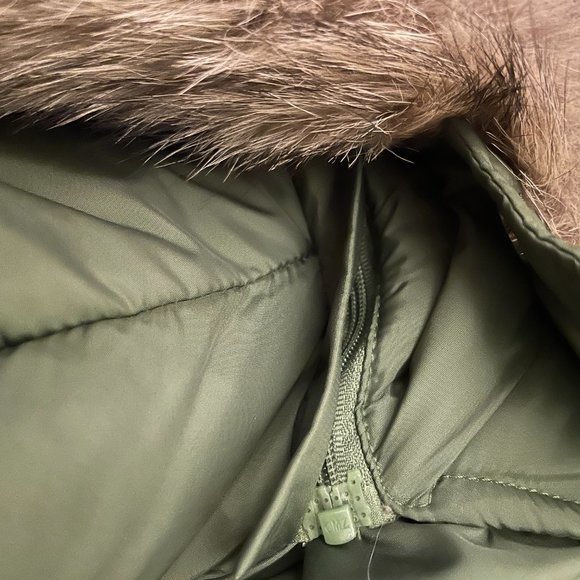 Andrew Marc Green down filled hooded Puffer Jacket - Picture 9 of 13